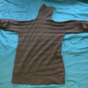 Brown turtle neck women